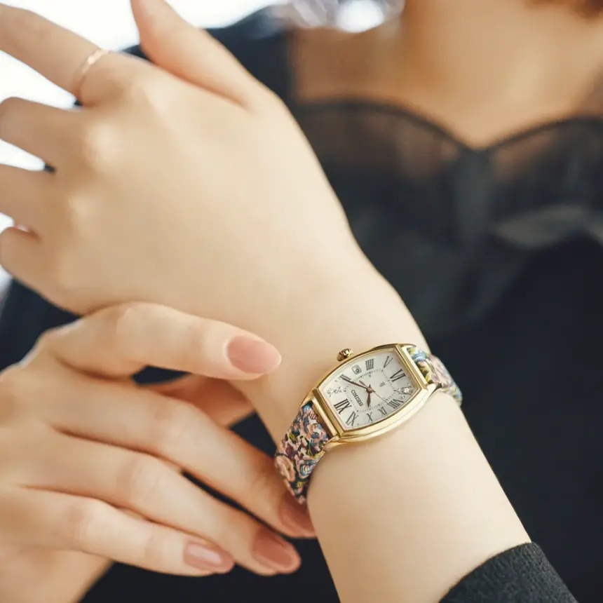 SEIKO LUKIA HEE007J 詳細2